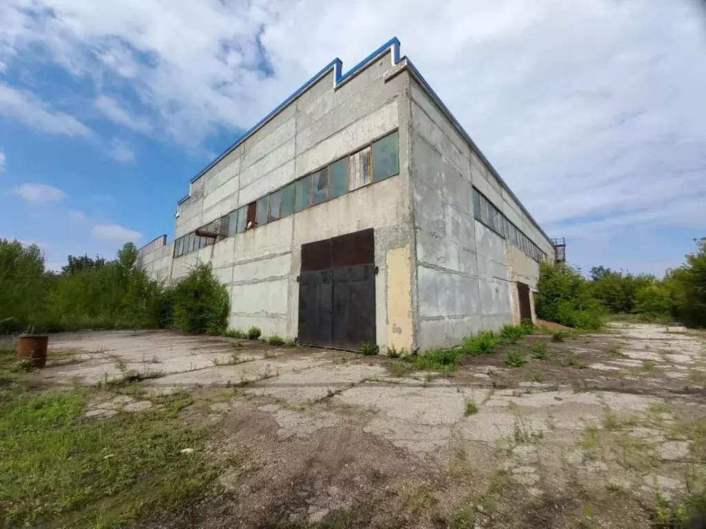 Склад в Саратовская область, Саратов Сокурский тракт, 4с2 (200 м) - Фото 1