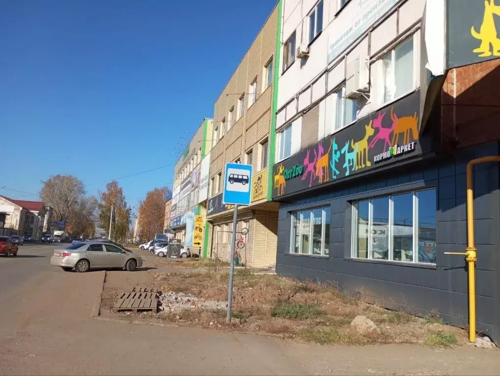 Торговая площадь в Удмуртия, Ижевск ул. Маяковского, 21 (216 м) - Фото 1