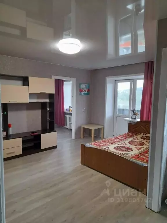 2-к кв. Свердловская область, Екатеринбург ул. Бородина, 4А (43.0 м) - Фото 0