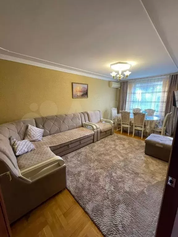 3-к. квартира, 70 м, 2/5 эт. - Фото 0