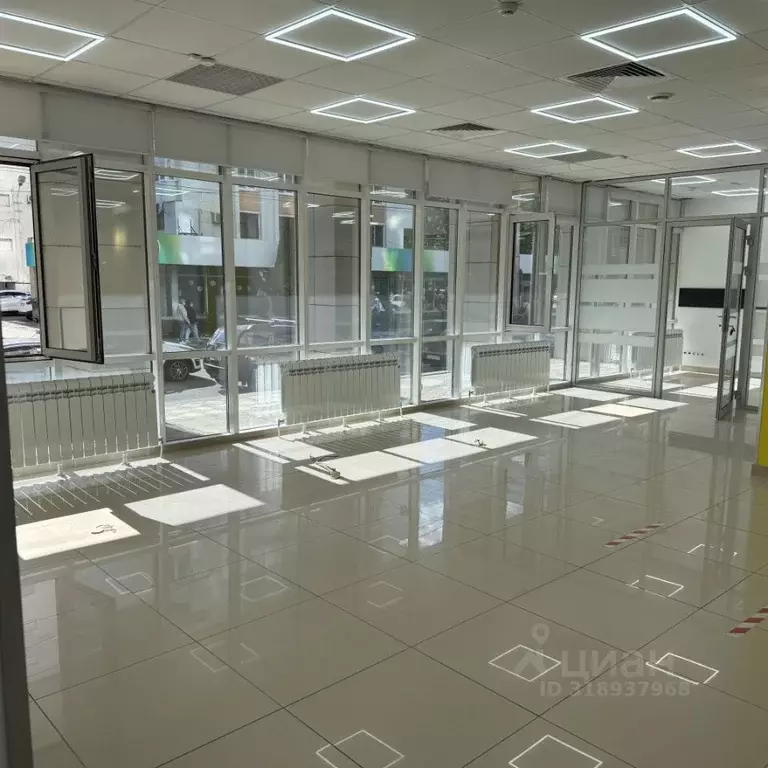 Помещение свободного назначения в Ставропольский край, Ставрополь ул. ... - Фото 1