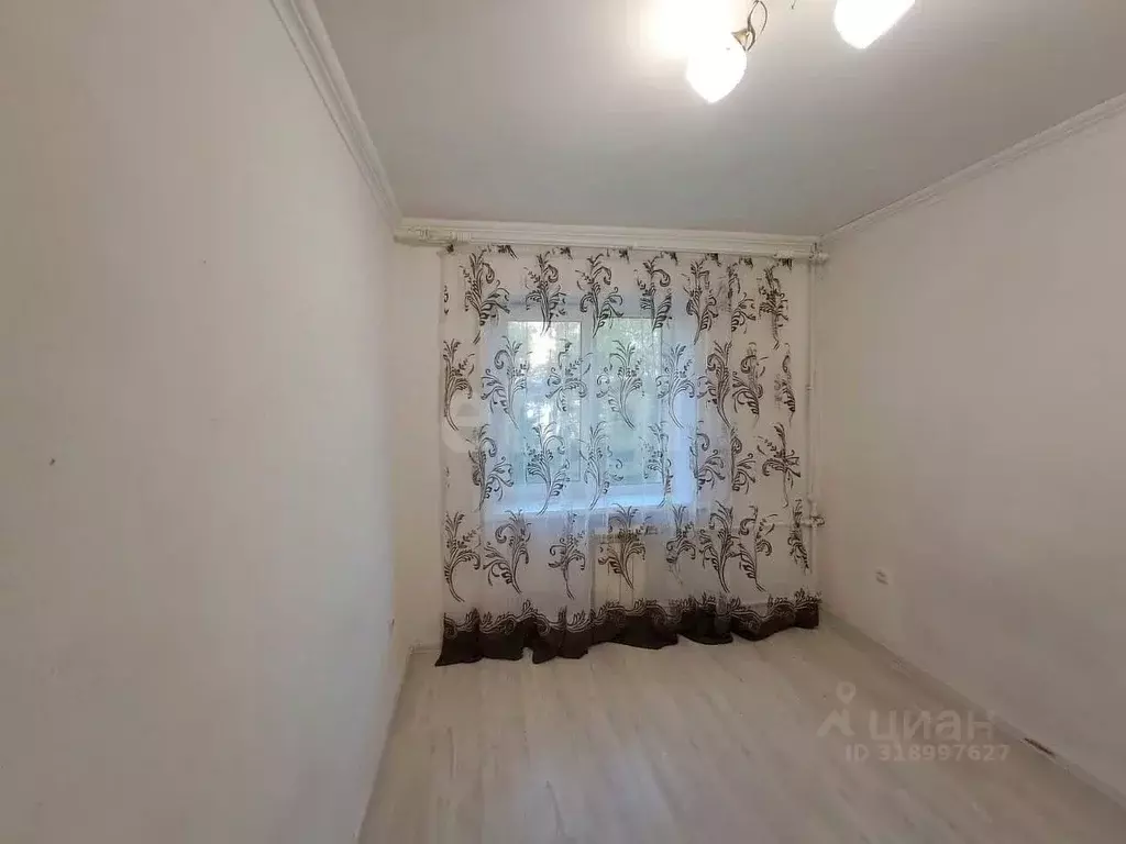 Комната Приморский край, Владивосток Казанская ул., 7 (1.0 м) - Фото 0