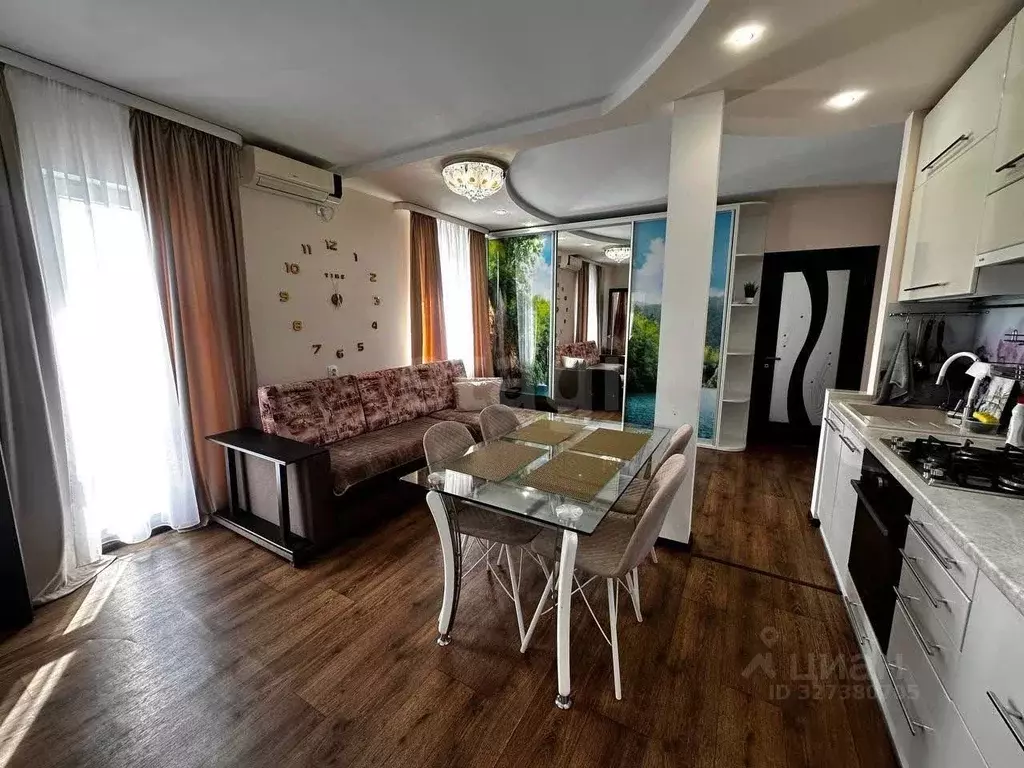 3-к кв. Крым, Симферополь ул. Потемкинская (69.0 м) - Фото 1