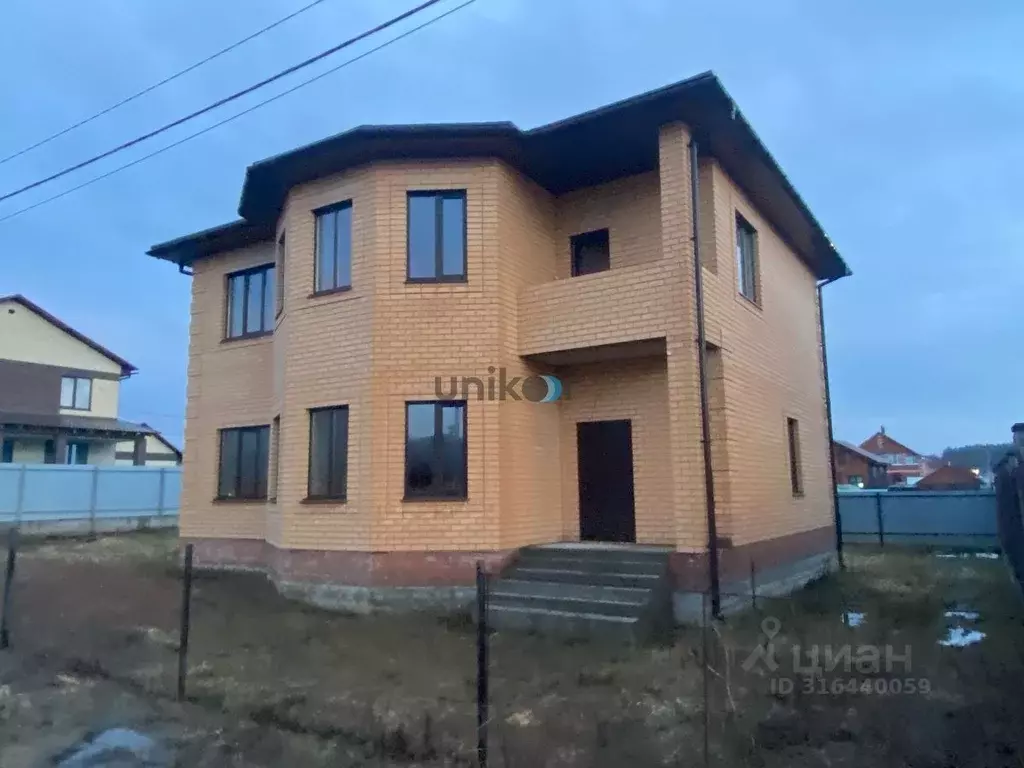Дом в Башкортостан, Иглинский район, с. Акбердино ул. Сосновая (186 м) - Фото 1