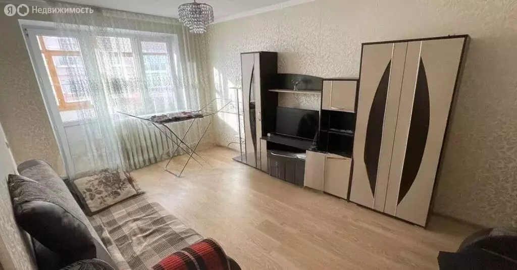 2-комнатная квартира: Тюмень, улица Свердлова, 22 (49.6 м) - Фото 1