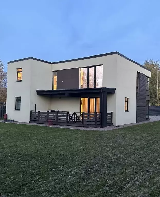 Дом в Ленинградская область, Ломоносовский район, Виллозское городское ... - Фото 0