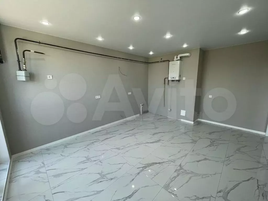 2-к. квартира, 60 м, 2/4 эт. - Фото 1