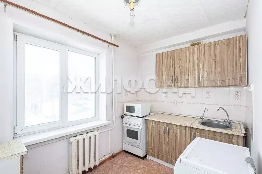 3-к кв. Новосибирская область, Новосибирский район, с. Барышево ул. ... - Фото 1