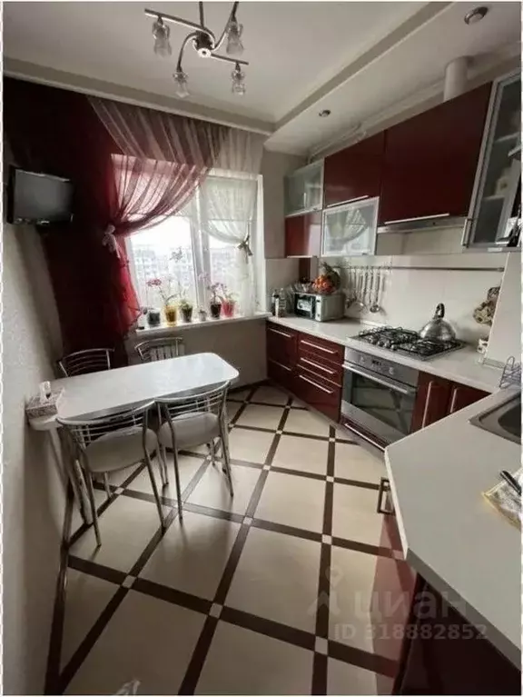 2-к кв. Крым, Симферополь ул. Бела Куна, 19 (47.0 м) - Фото 0