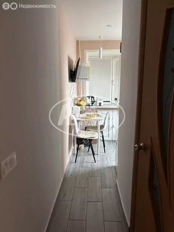 2-комнатная квартира: Губаха, улица Никонова, 18А (43.3 м) - Фото 1