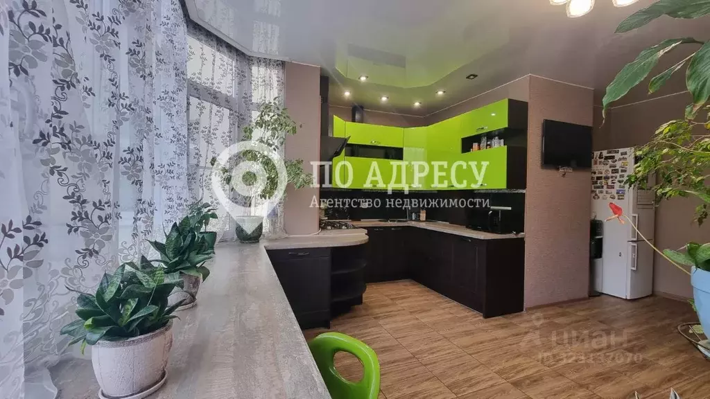 3-к кв. Саратовская область, Саратов ул. Имени Н.А. Некрасова, 43А ... - Фото 1