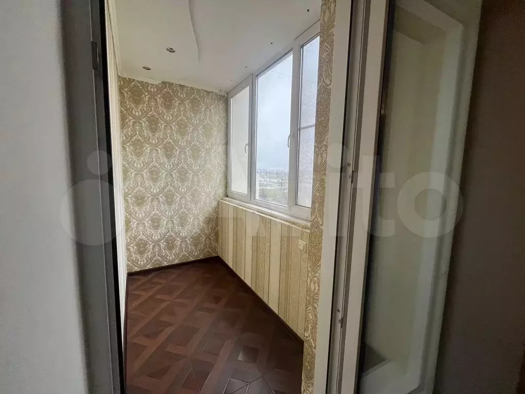1-к. квартира, 40 м, 2/5 эт. - Фото 1
