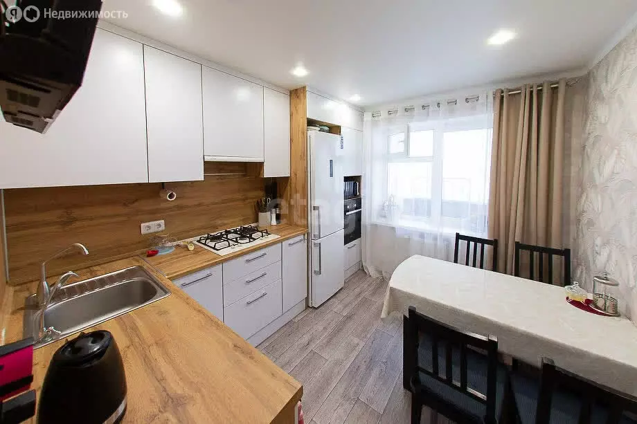 2-комнатная квартира: Альметьевск, проспект Изаила Зарипова, 21 (51.6 ... - Фото 2