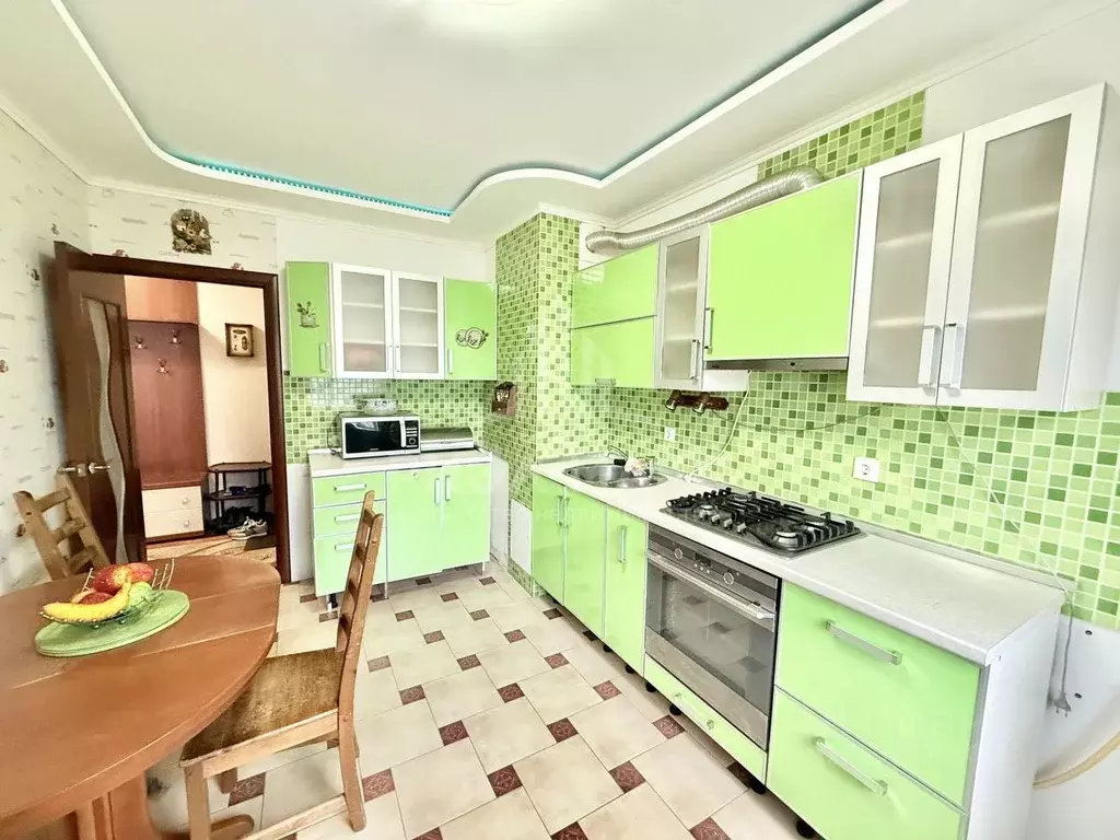 3-к кв. Брянская область, Брянск ул. Ромашина, 38/1 (70.0 м) - Фото 2