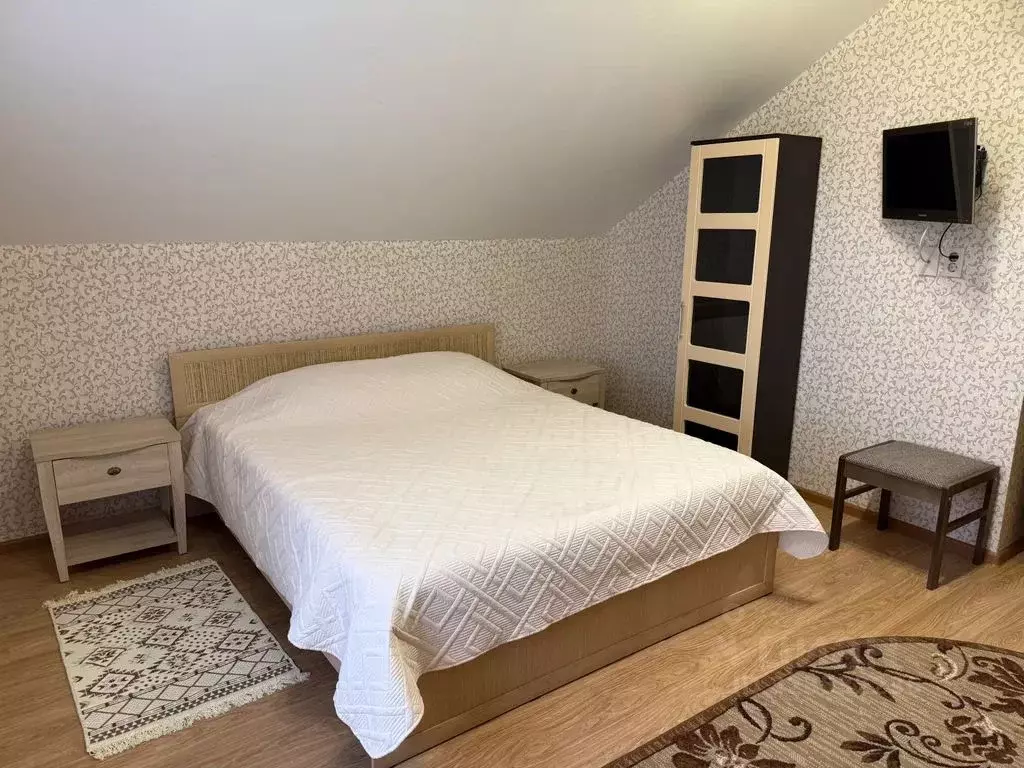 Комната Вологодская область, Череповец ул. Краснодонцев, 124 - Фото 1