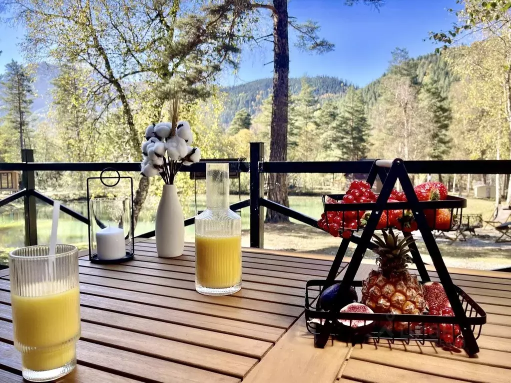 Дом в Карачаево-Черкесия, Зеленчукский район, с. Архыз проезд Таулу, 3 ... - Фото 2