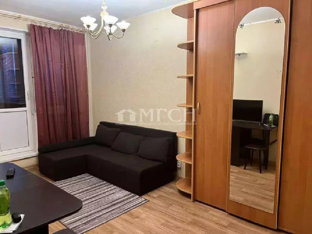 Продается комната в 3-комнатной квартире - Фото 1