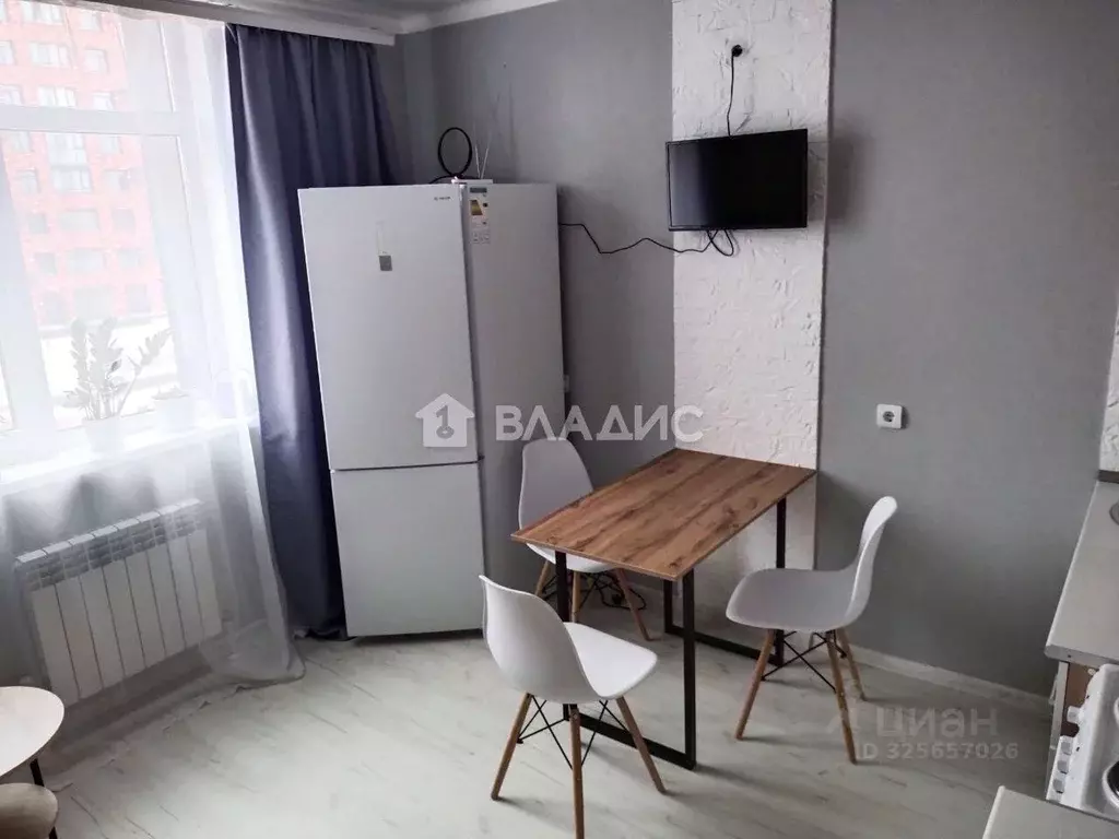 1-к кв. Белгородская область, Старый Оскол Космос мкр, 11 (40.0 м) - Фото 2