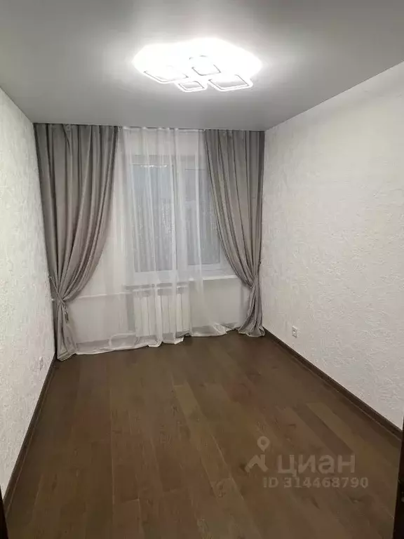 4-к кв. Удмуртия, Ижевск ул. Металлистов, 43 (63.3 м) - Фото 0