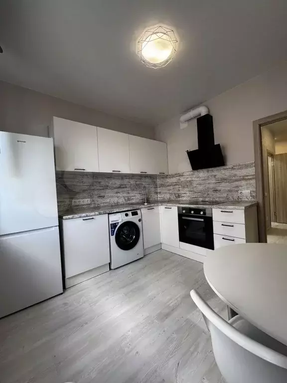 2-к. квартира, 51 м, 5/16 эт. - Фото 0