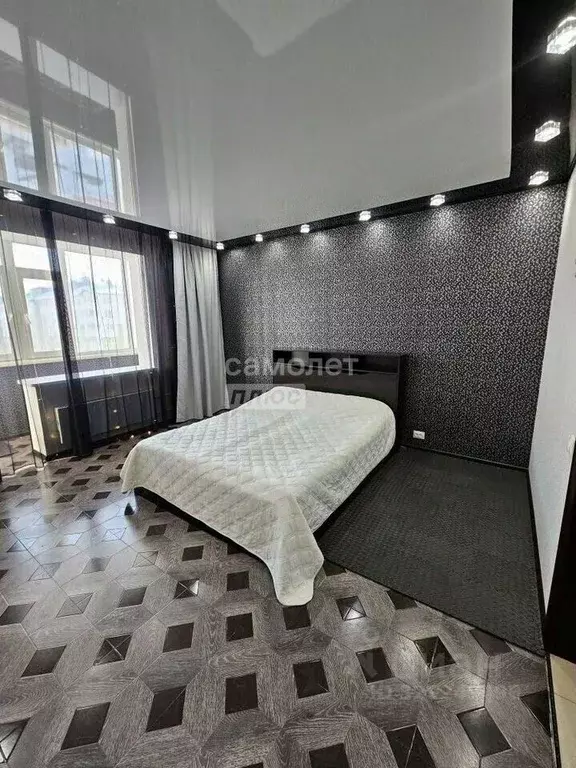 2-к кв. Ямало-Ненецкий АО, Ноябрьск Советская ул., 107 (70.0 м) - Фото 1