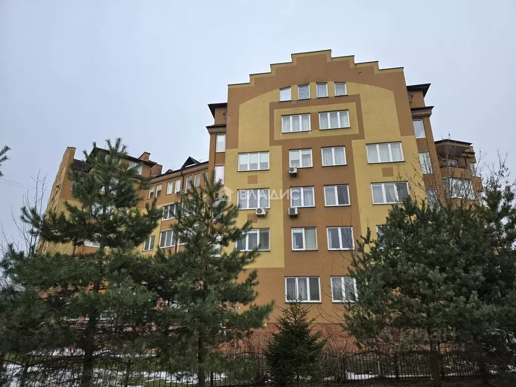 3-к кв. Калининградская область, Калининград Луговая ул., 1к1 (70.0 м) - Фото 1