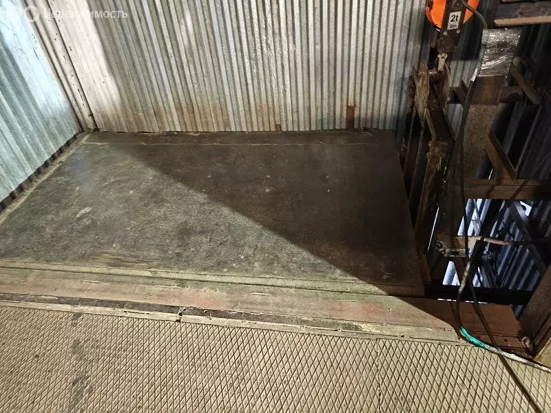 Помещение свободного назначения (300 м) - Фото 1