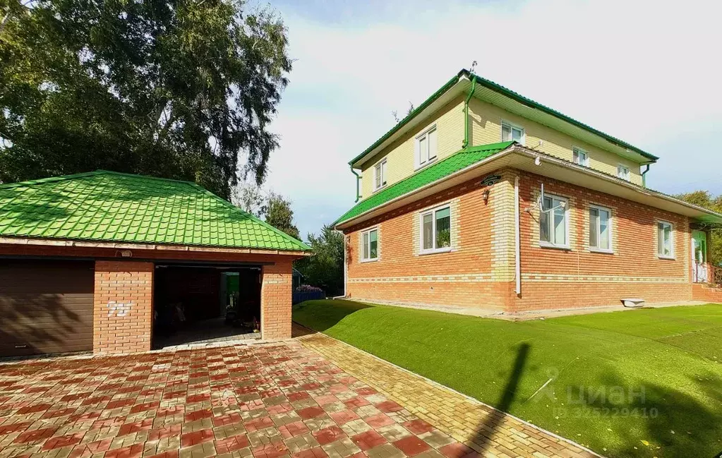 Дом в Омская область, Азовский Немецкий Национальный район, с. ... - Фото 2