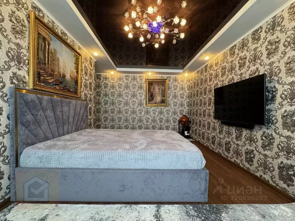 2-к кв. Крым, Симферополь ул. 60 лет Октября, 3 (48.0 м) - Фото 0