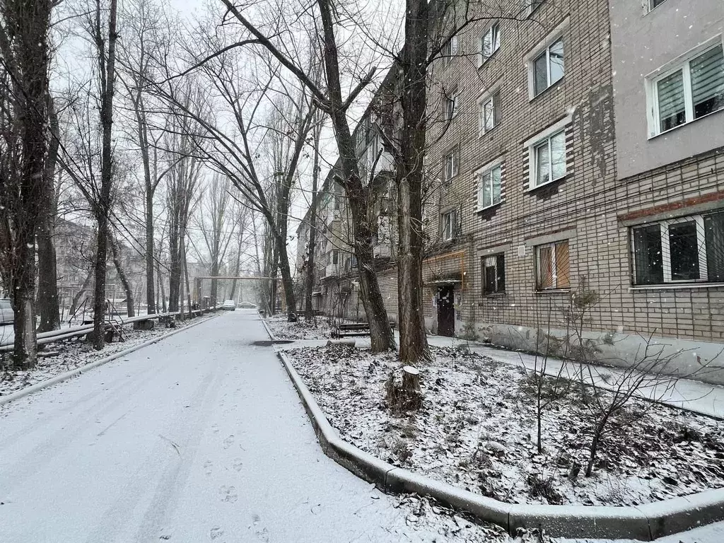 4-к кв. Саратовская область, Энгельс ул. Колотилова, 8 (59.4 м) - Фото 1