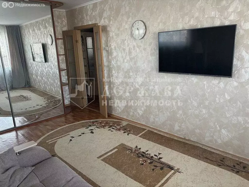 3-комнатная квартира: Кемерово, бульвар Строителей, 4 (58 м) - Фото 2