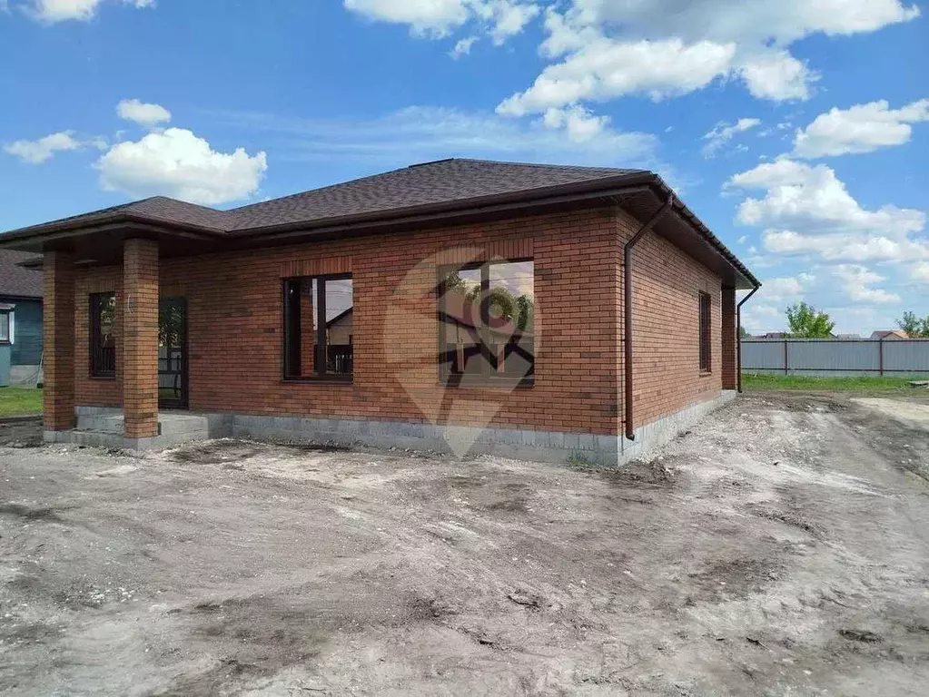 Коттедж в Белгородская область, Старооскольский городской округ, с. ... - Фото 0