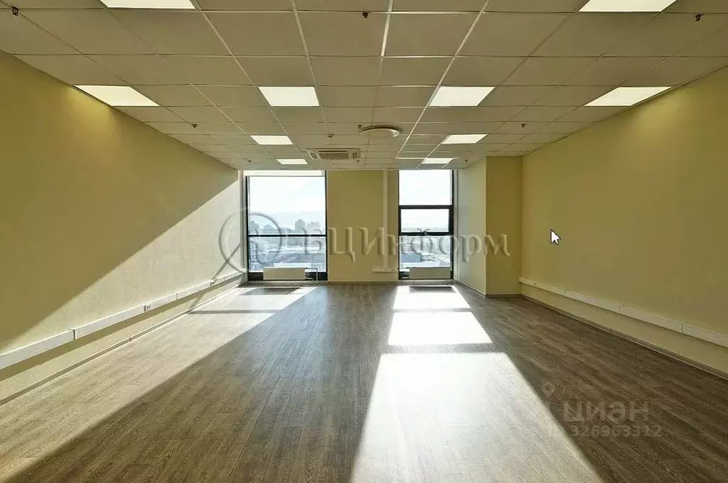 Офис в Санкт-Петербург Софийская ул., 6к8 (58 м) - Фото 1