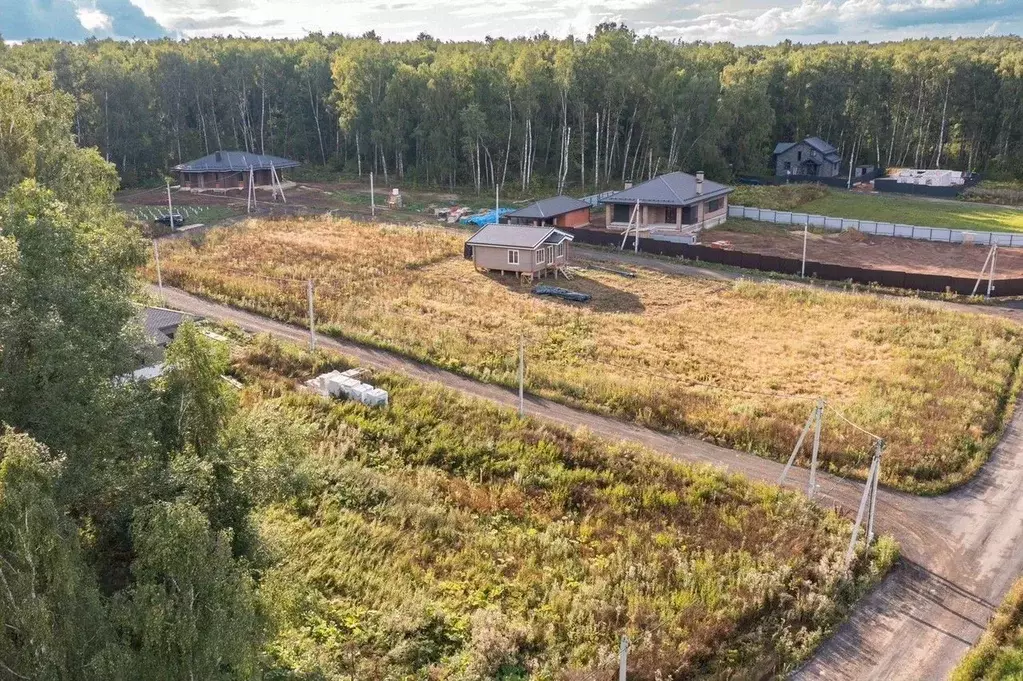 Участок в Московская область, Домодедово городской округ, д. ... - Фото 2