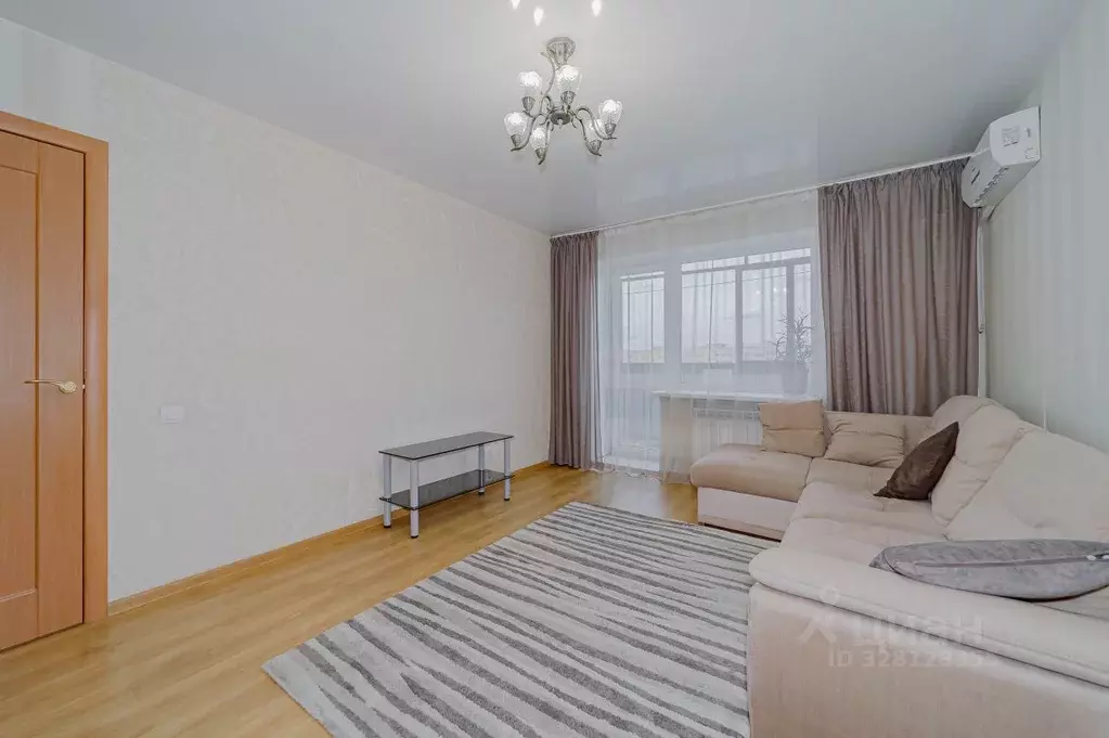 2-к кв. Свердловская область, Екатеринбург ул. Стачек, 70 (48.9 м) - Фото 2