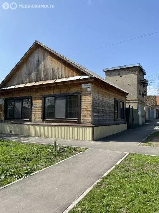 Дом в Хвалынск, Красноармейская улица, 1 (100 м) - Фото 0