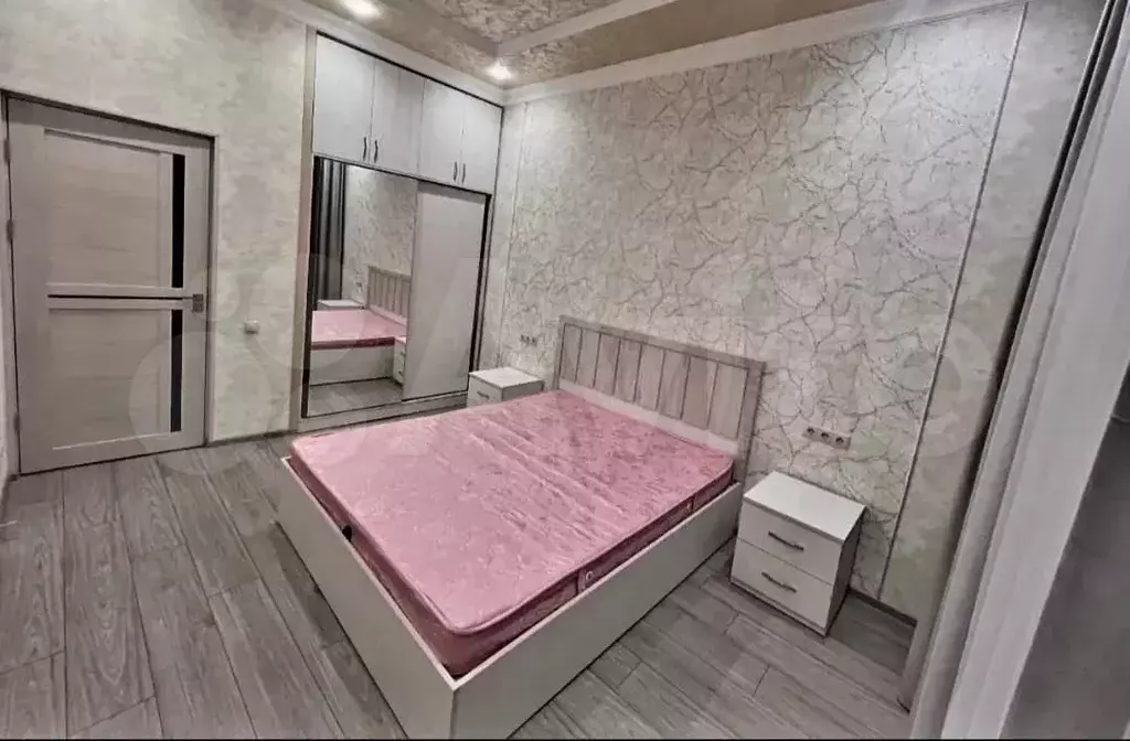 Комната 18 м в 2-к., 5/5 эт. - Фото 0