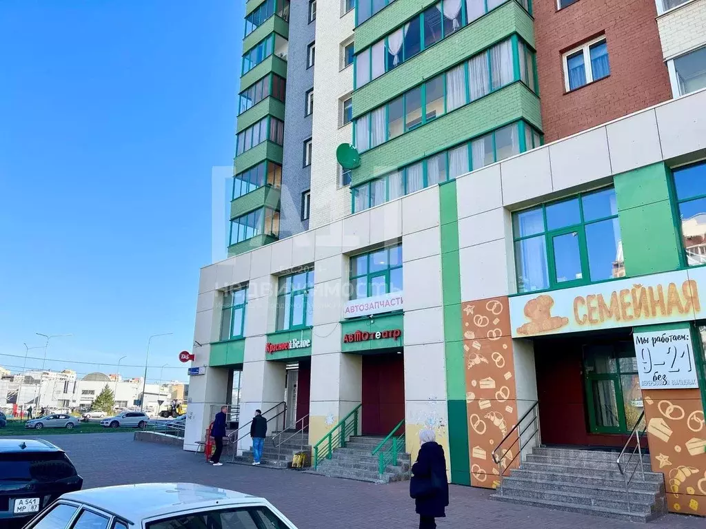 Торговая площадь в Челябинская область, Челябинск ул. Братьев ... - Фото 0