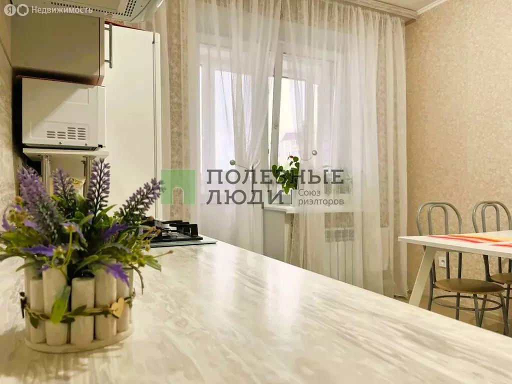 2-комнатная квартира: Орёл, улица Бурова, 44А (63 м) - Фото 0