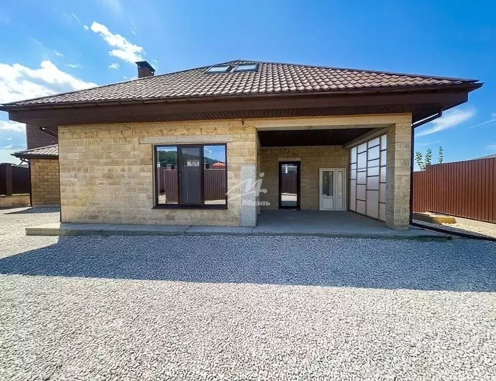 Дом в Севастополь ш. Качинское, 49 (205 м) - Фото 1