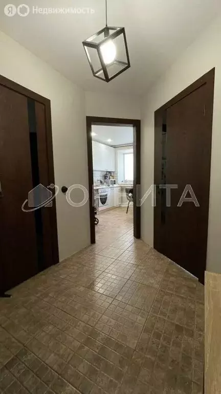 1-комнатная квартира: Тюмень, улица Василия Гольцова, 8 (33 м) - Фото 1