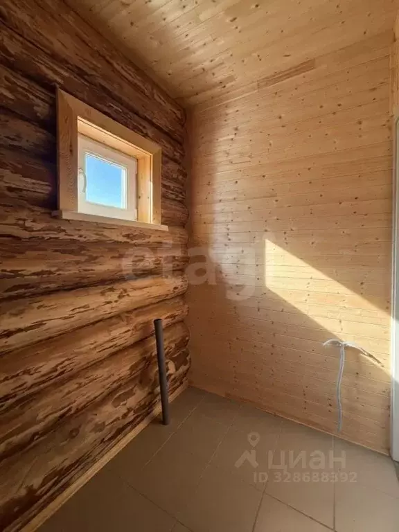 Дом в Псковская область, Гдовский муниципальный округ, д. Чудская ... - Фото 1