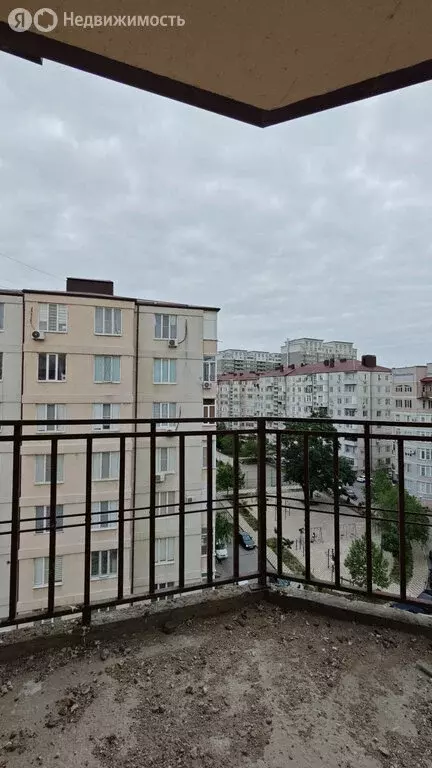 2-комнатная квартира: Махачкала, улица Вузовское Озеро, 21 (97 м) - Фото 2