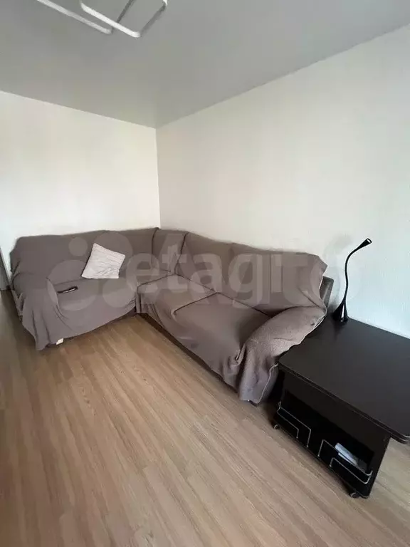 2-к. квартира, 48 м, 2/9 эт. - Фото 1
