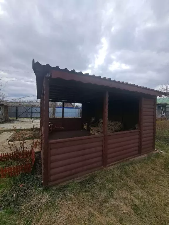 Дом в Саратовская область, Балаковский район, Натальинское ... - Фото 1
