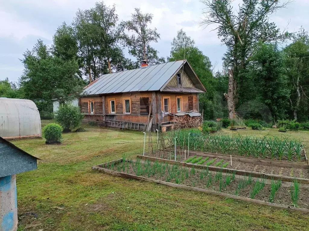 Дом 50 м на участке 8,5 сот. - Фото 0