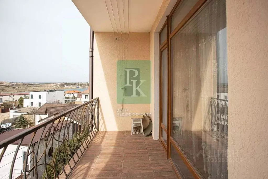 2-к кв. Севастополь проезд Рубежный, 28 (66.78 м) - Фото 1