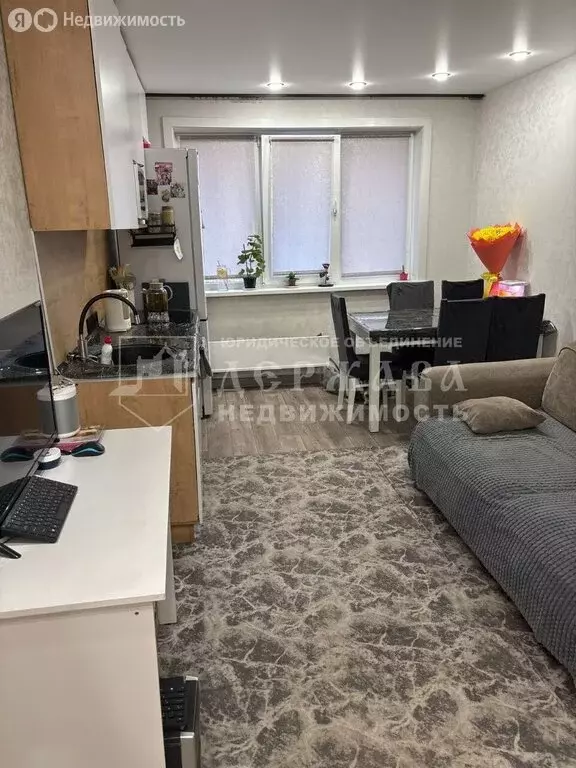 2-комнатная квартира: Междуреченск, Вокзальная улица, 62 (44 м) - Фото 1