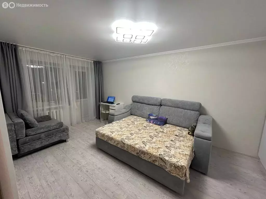 3-комнатная квартира: Ишимбай, улица Чкалова, 12Б (71 м) - Фото 1