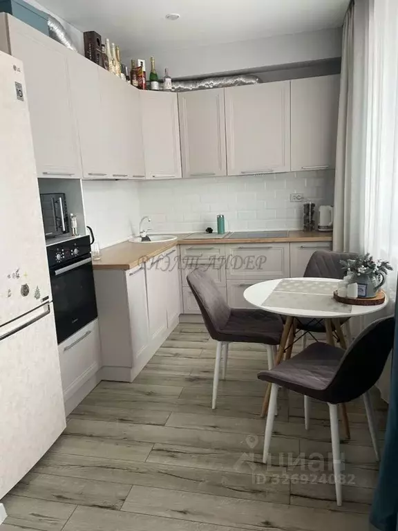 2-к кв. Алтай, Горно-Алтайск ул. Валерия Чаптынова, 34/1 (63.0 м) - Фото 1